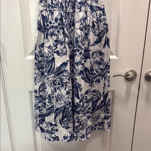 Abercrombie and Fitch Blue and White Floral Dress with Ruffled Straps - Picture 2 of 4